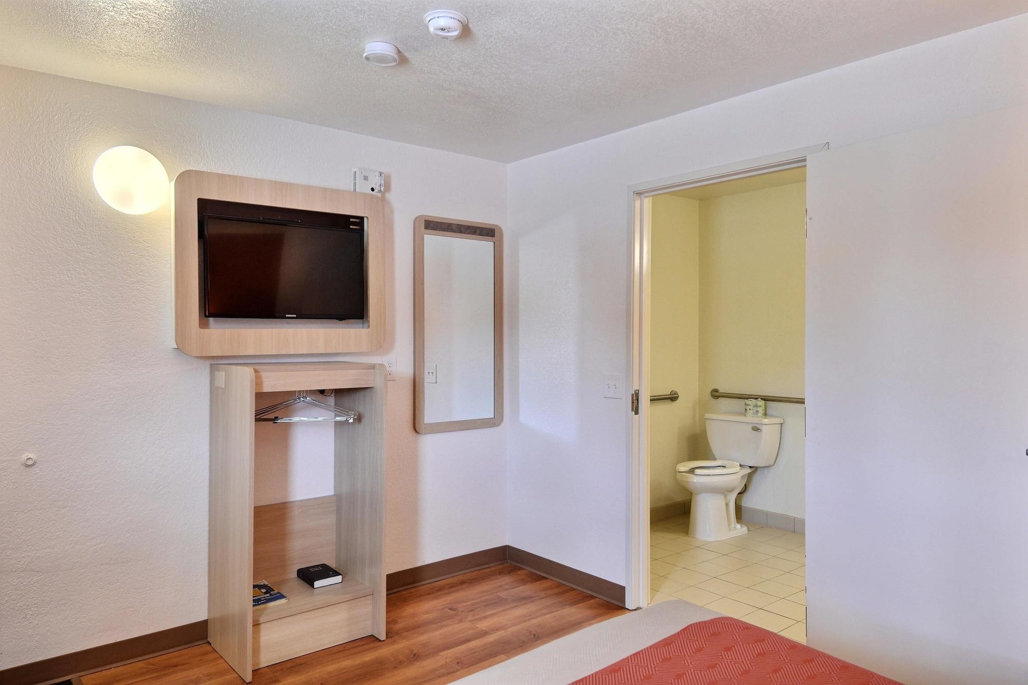 Travelodge By Wyndham Brattleboro Vt Extérieur photo